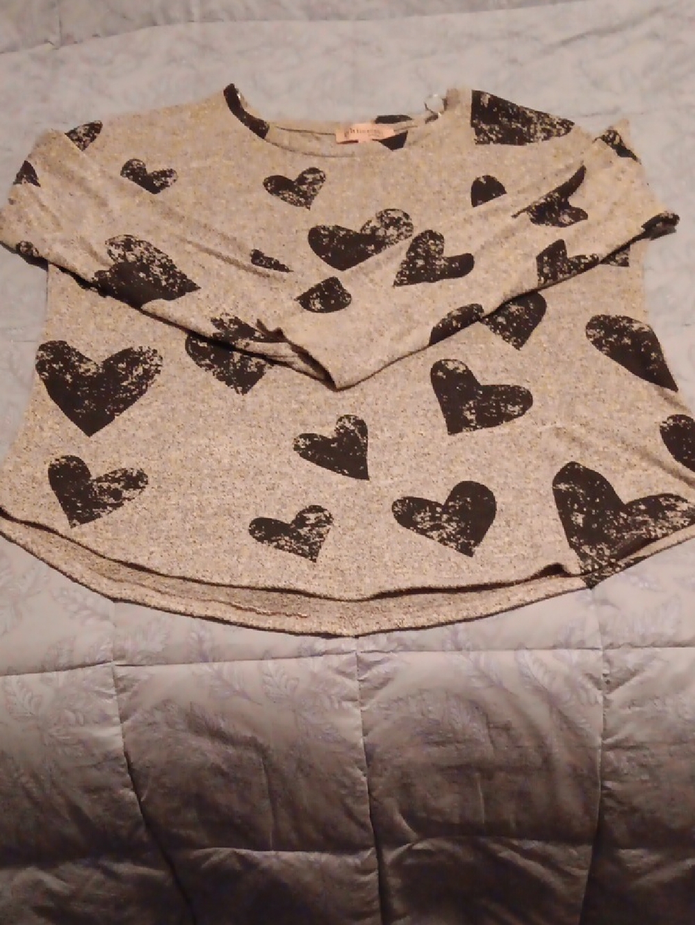 Heart Print Long Sleeve Top in Heather Gray w Black distressed Hearts Size M